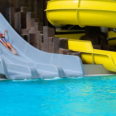 Szálloda Spring Bitácora 4*